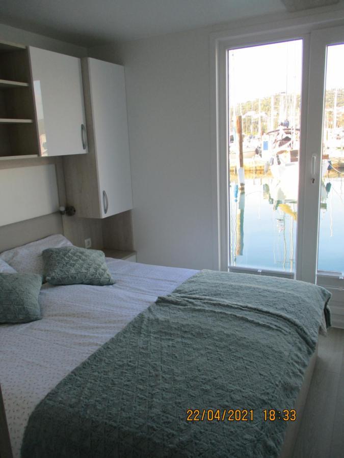 Floating House - Sunset Villa ปอร์โตรอซ ภายนอก รูปภาพ