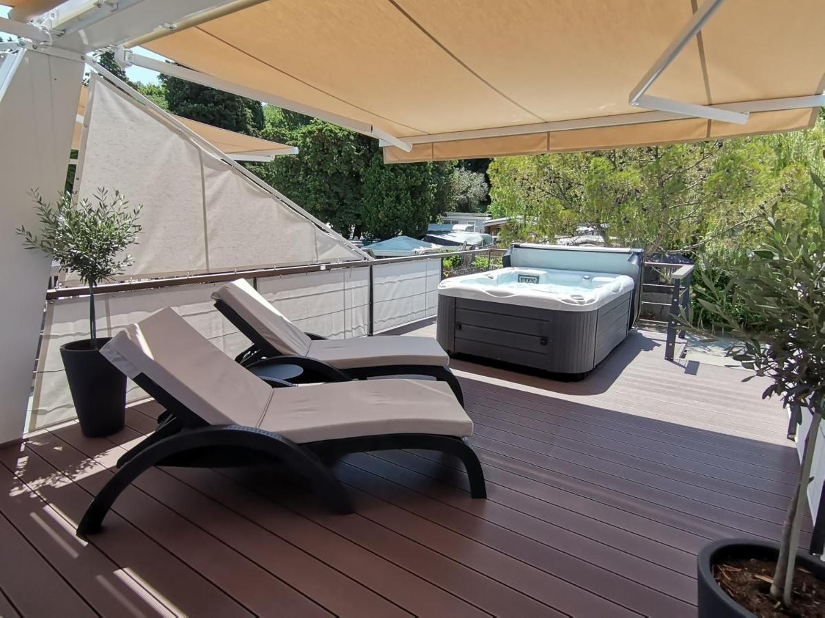 Floating House - Sunset Villa ปอร์โตรอซ ภายนอก รูปภาพ